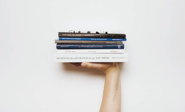 L'exercice à faire avec un livre L'exercice à faire avec un livre